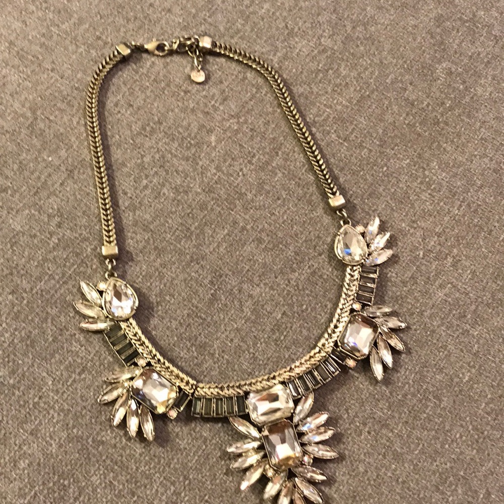 Reposh loft necklace